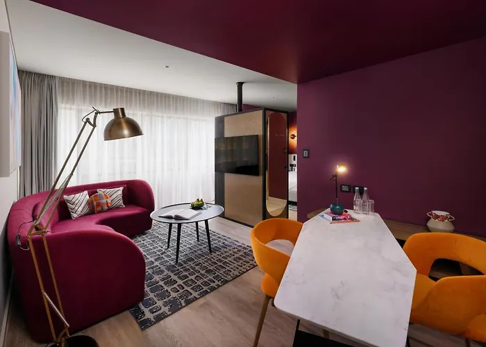 One-Bedroom Suite